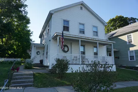 55 Church St, Schuylerville, NY 12871