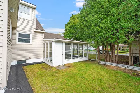 2560 Teller St, Schenectady, NY 12304 photo 46