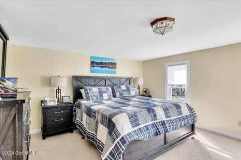 Bedroom - 6 2nd Ave, Mayfield, NY 12117 photo 5 of 7