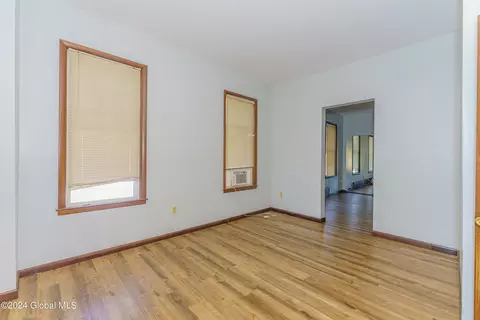 151 Front St, Schenectady, NY 12305 photo 17