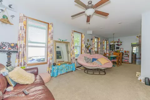 151 Front St, Schenectady, NY 12305 photo 38