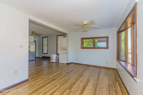 151 Front St, Schenectady, NY 12305 photo 8