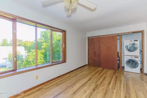 151 Front St, Schenectady, NY 12305 photo 7