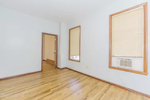 151 Front St, Schenectady, NY 12305 photo 15