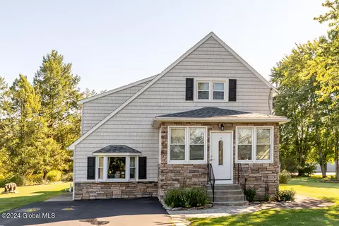 233 Boght Rd, Watervliet, NY 12189