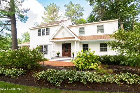 3259 Marilyn St, Schenectady, NY 12303