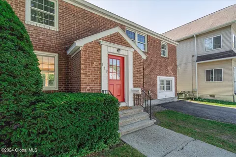 135 Winthrop Ave, Albany, NY 12203