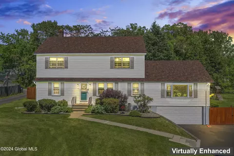 4 Woodward Ave, Troy, NY 12180
