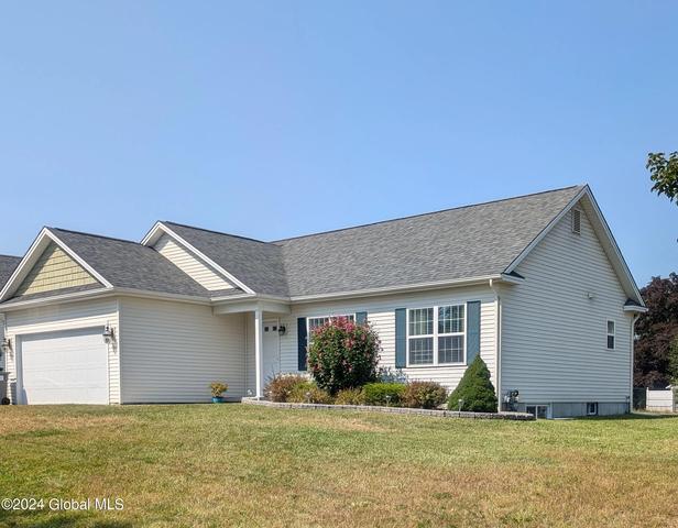 43 William St, South Glens Falls, NY 12803