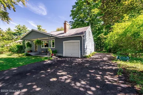 12 Forest Rd, Burnt Hills, NY 12027