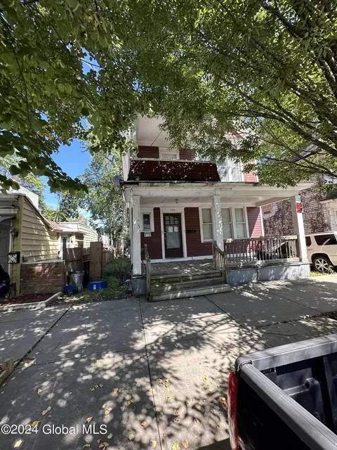359 3rd St, Albany, NY 12206