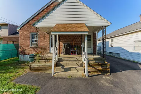 2177 Curry Rd, Schenectady, NY 12303 photo 27