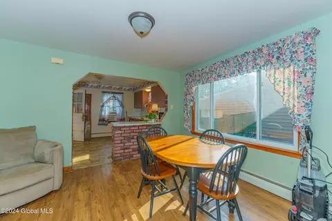 2177 Curry Rd, Schenectady, NY 12303 photo 7