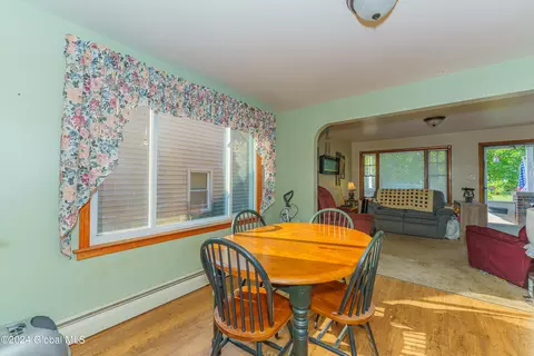 2177 Curry Rd, Schenectady, NY 12303 photo 6