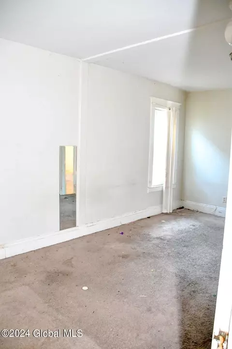 315 Division St, Schenectady, NY 12304 photo 22