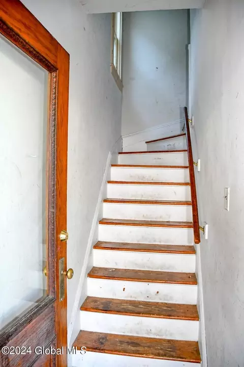 315 Division St, Schenectady, NY 12304 photo 19