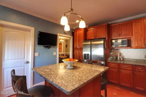 517 Harrison Ave, Schenectady, NY 12306 photo 19
