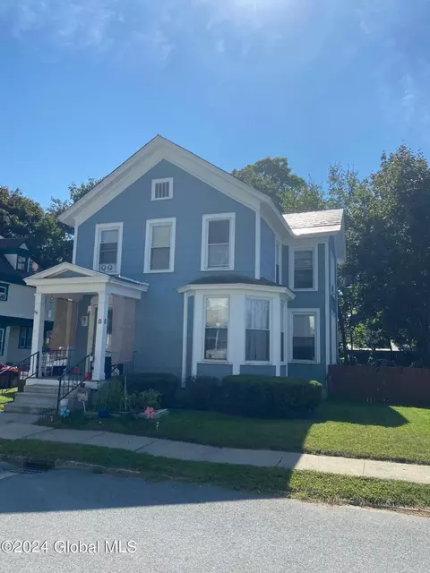 8 Hudson Pl, Hudson Falls, NY 12839
