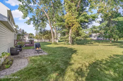7 Van Rensselaer Way, Glenmont, NY 12077 photo 23