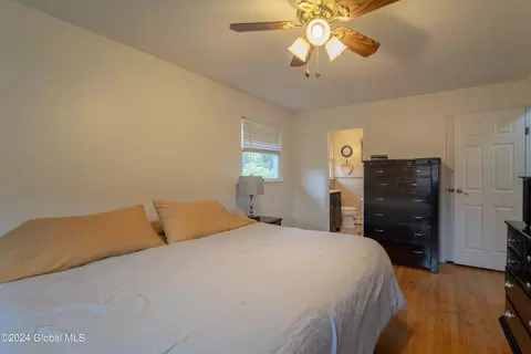 2010 Anthony Dr, Schenectady, NY 12303 photo 18
