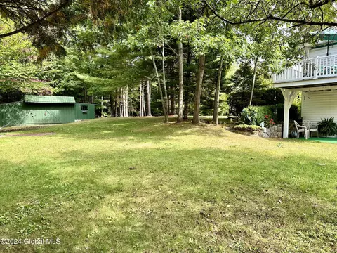 13 Wall St, Corinth, NY 12822 photo 37