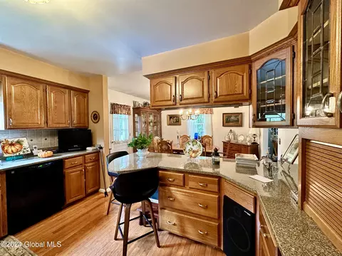 13 Wall St, Corinth, NY 12822 photo 12