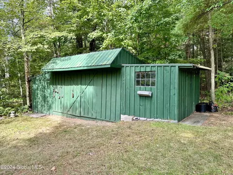 13 Wall St, Corinth, NY 12822 photo 35