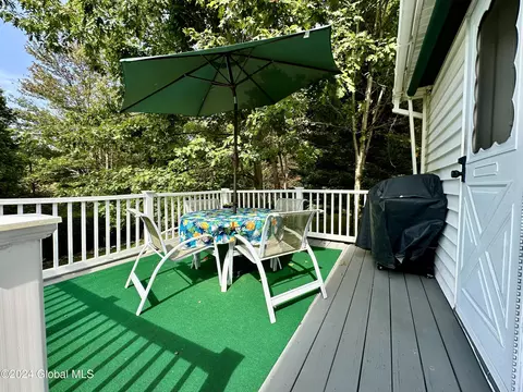13 Wall St, Corinth, NY 12822 photo 32