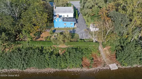 4625 Amsterdam Rd, Glenville, NY 12302