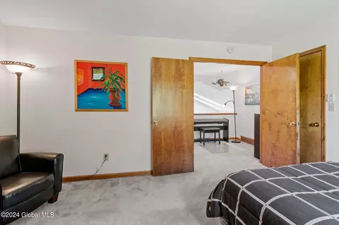 Bedroom - 36 Maple Ave, Slingerlands, NY 12159 photo 5 of 9