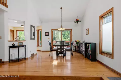 Dining - 36 Maple Ave, Slingerlands, NY 12159 photo 4 of 4