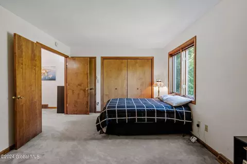 Bedroom - 36 Maple Ave, Slingerlands, NY 12159 photo 8 of 9
