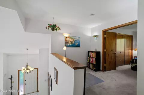Entry Way - 36 Maple Ave, Slingerlands, NY 12159 photo 4 of 5