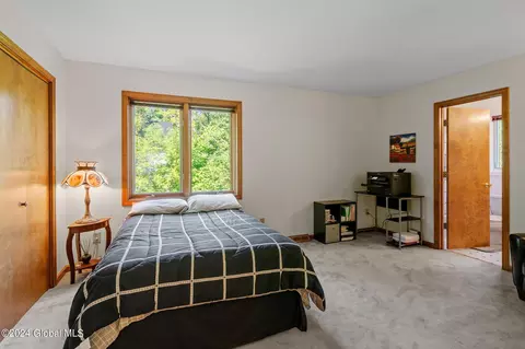 Bedroom - 36 Maple Ave, Slingerlands, NY 12159 photo 6 of 9