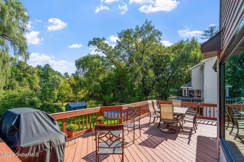 Exterior - 36 Maple Ave, Slingerlands, NY 12159 photo 7 of 7