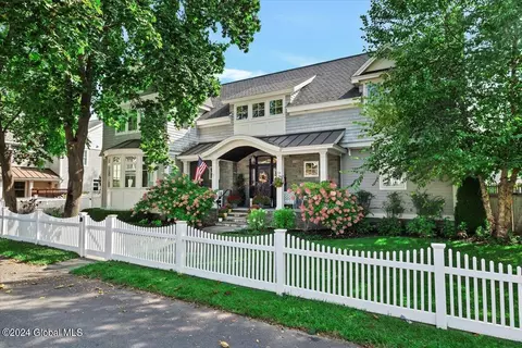 54 Granite St, Saratoga Springs, NY 12866