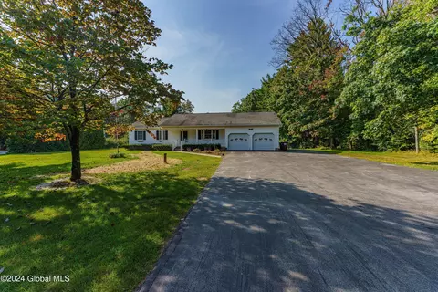 301 Northline Rd, Ballston Spa, NY 12020