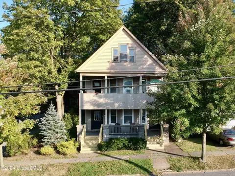 2527 Kernan Ave, Utica, NY 13501