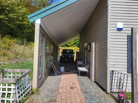837 Black River Rd, Petersburgh, NY 12138 photo 37