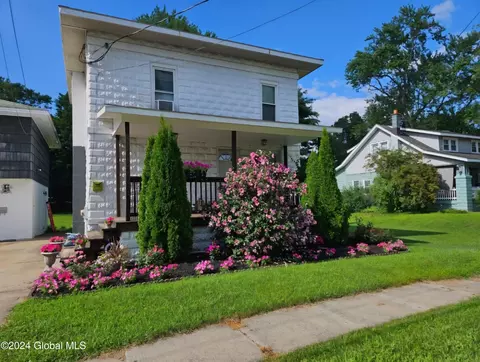 39 Notre Dame St, Hudson Falls, NY 12839