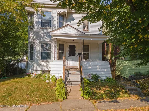 721 Mason St, Schenectady, NY 12308
