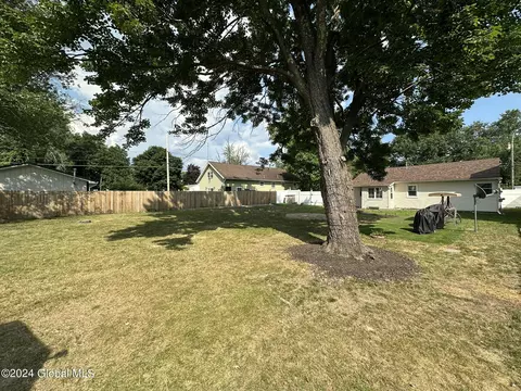 309 Chiswell Rd, Schenectady, NY 12304 photo 26