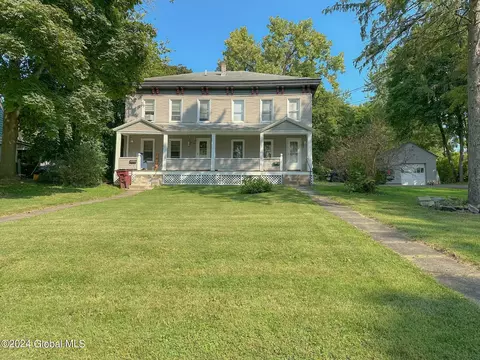 42 Seminary St, Fort Edward, NY 12828