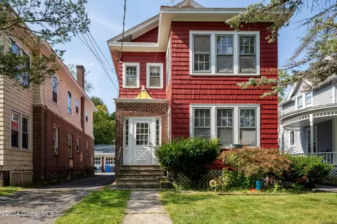 162 S Allen St, Albany, NY 12208