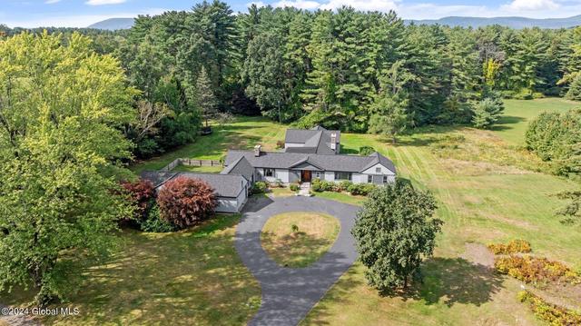 24 North Rd, Queensbury, NY 12804