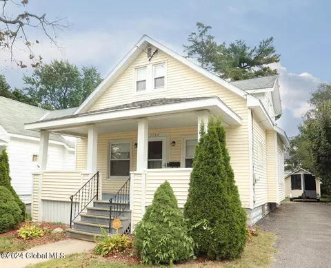 1156 Dean St, Schenectady, NY 12309