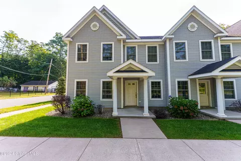 316 Ballston Ave #F, Saratoga Springs, NY 12866