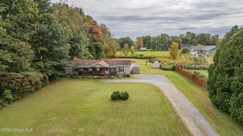 2058 County Hwy 107, Amsterdam, NY 12010
