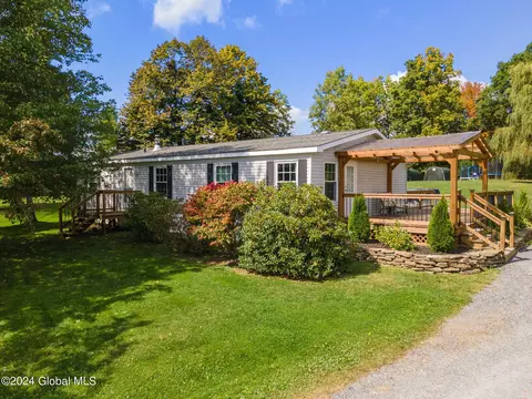 567 Barton Hill Rd, Schoharie, NY 12157