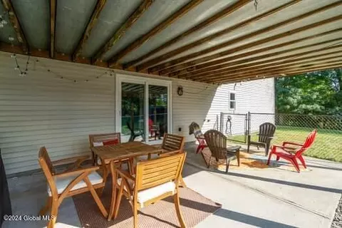 Exterior - 232 Phillips Rd, Schenectady, NY 12306 photo 12 of 16